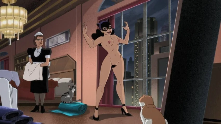 CATWOMAN: CAPED CRUSADER image 6