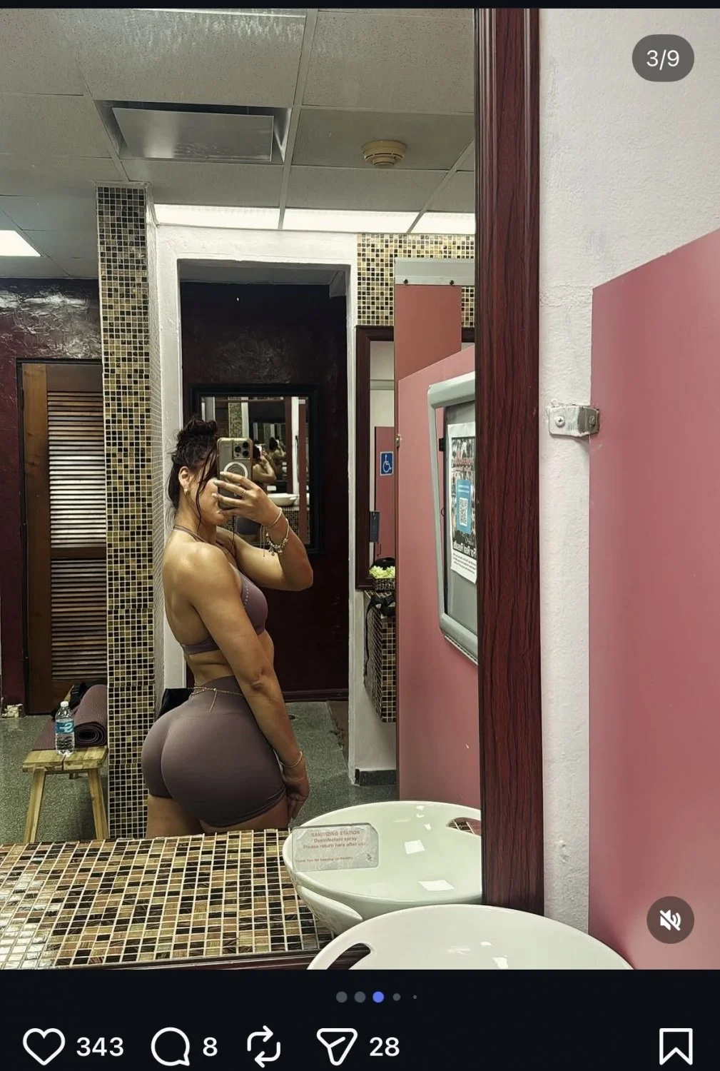 Who got more of yanelly? image 3
