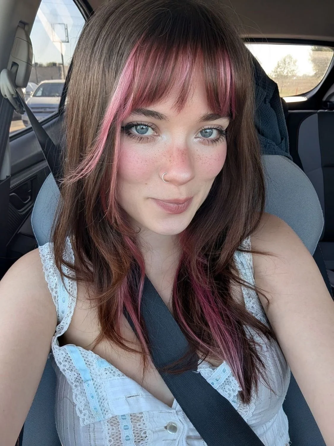 College Kik pawg slut makes a good cum target image 2