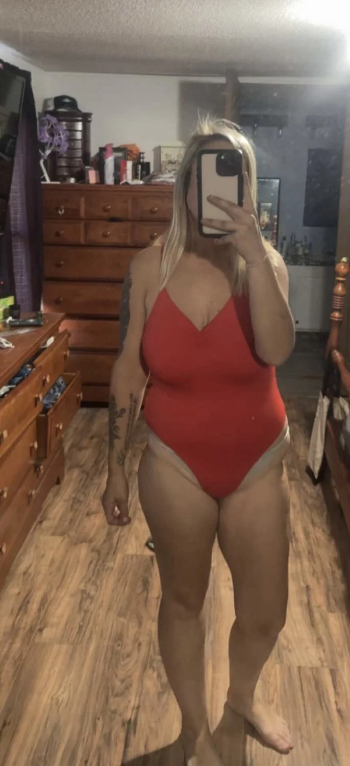 Degrade my chubby slut dm your thoughts image 3