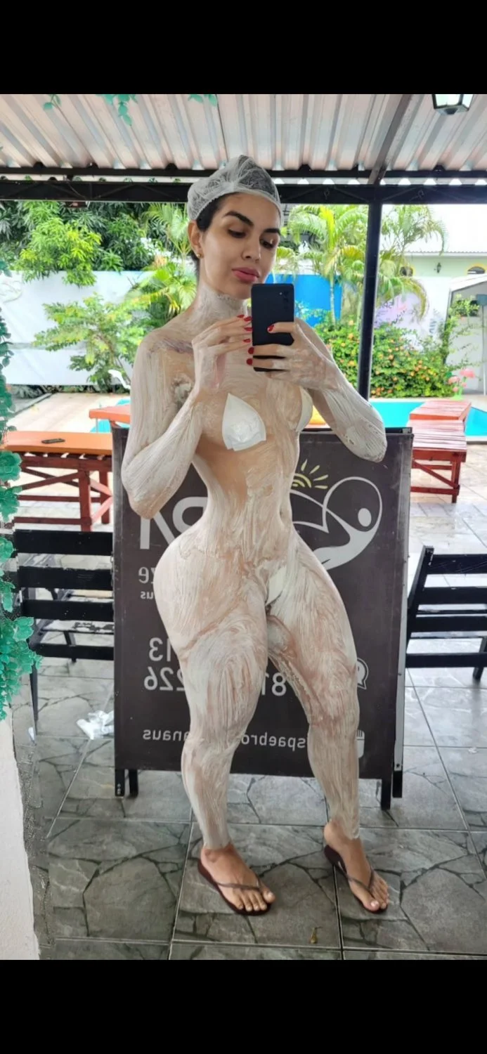 Loira Rabuda cavalona exibida do insta image 11