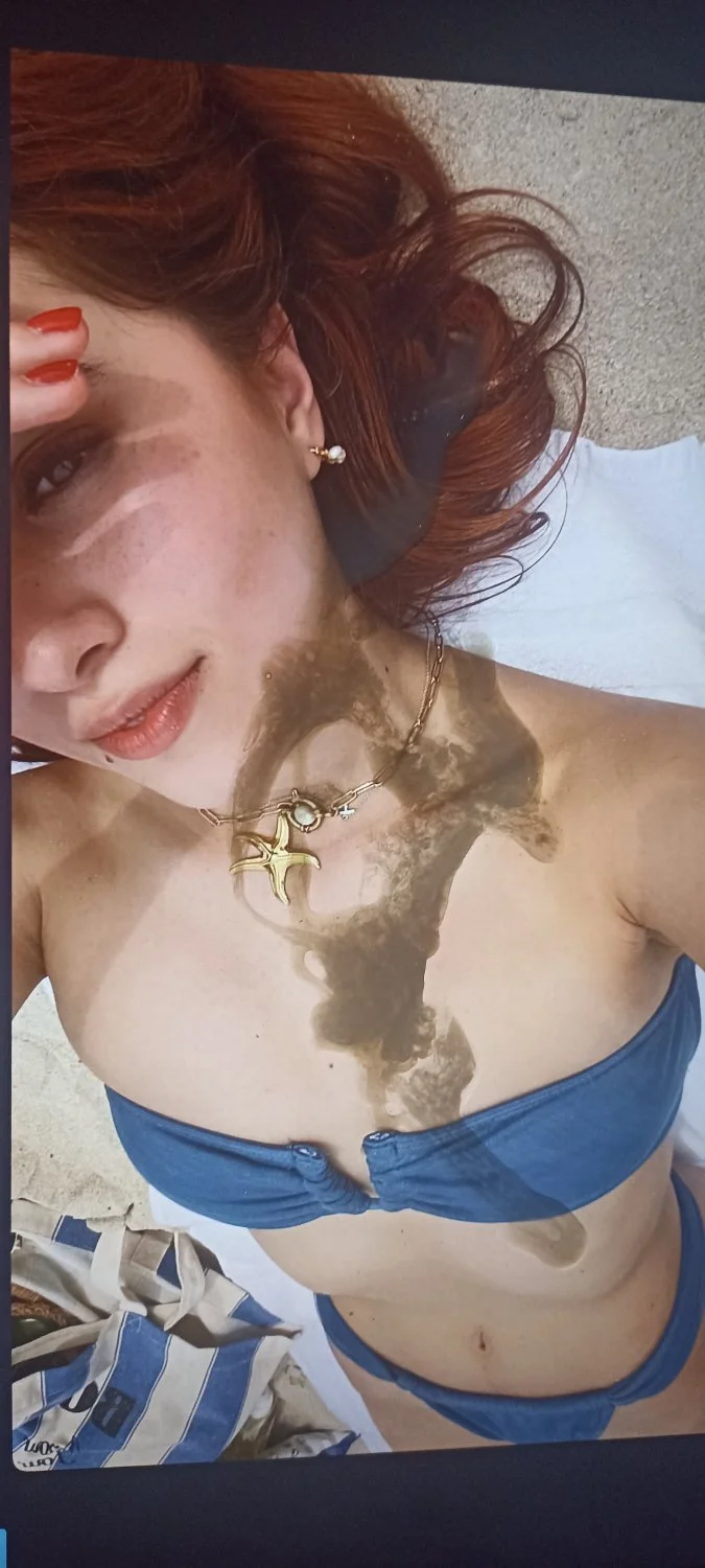 Cum y cock tributo a amiga, frote mi verga sobre su bella cara image 5