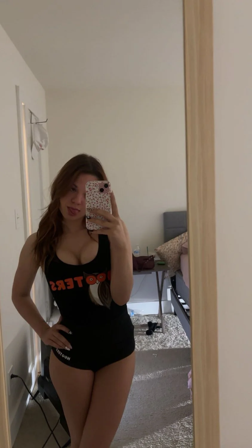 Who wants to fuck my college ass image 2