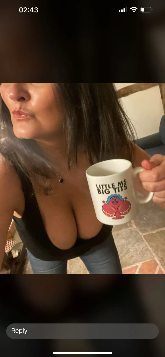 Sexy mom leaks image 11