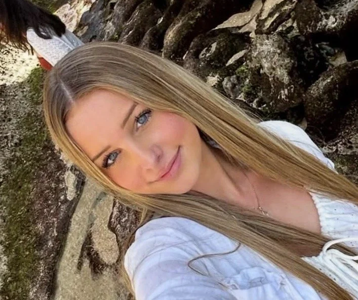 Zoe Canadian Toronto University Blonde Beautiful Cute Face Teen Slutty Cutie image 14