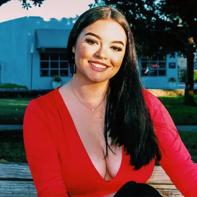 Cute thick Latina with big tits cover image
