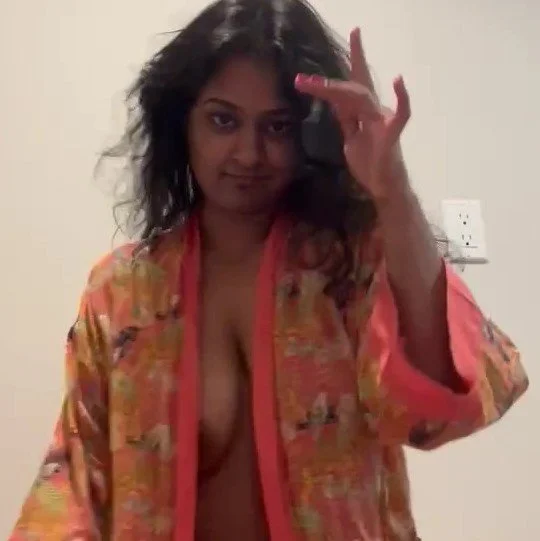 Indian Webslut Dancer Akanksha image 18