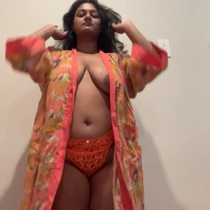 Indian Webslut Dancer Akanksha image 28