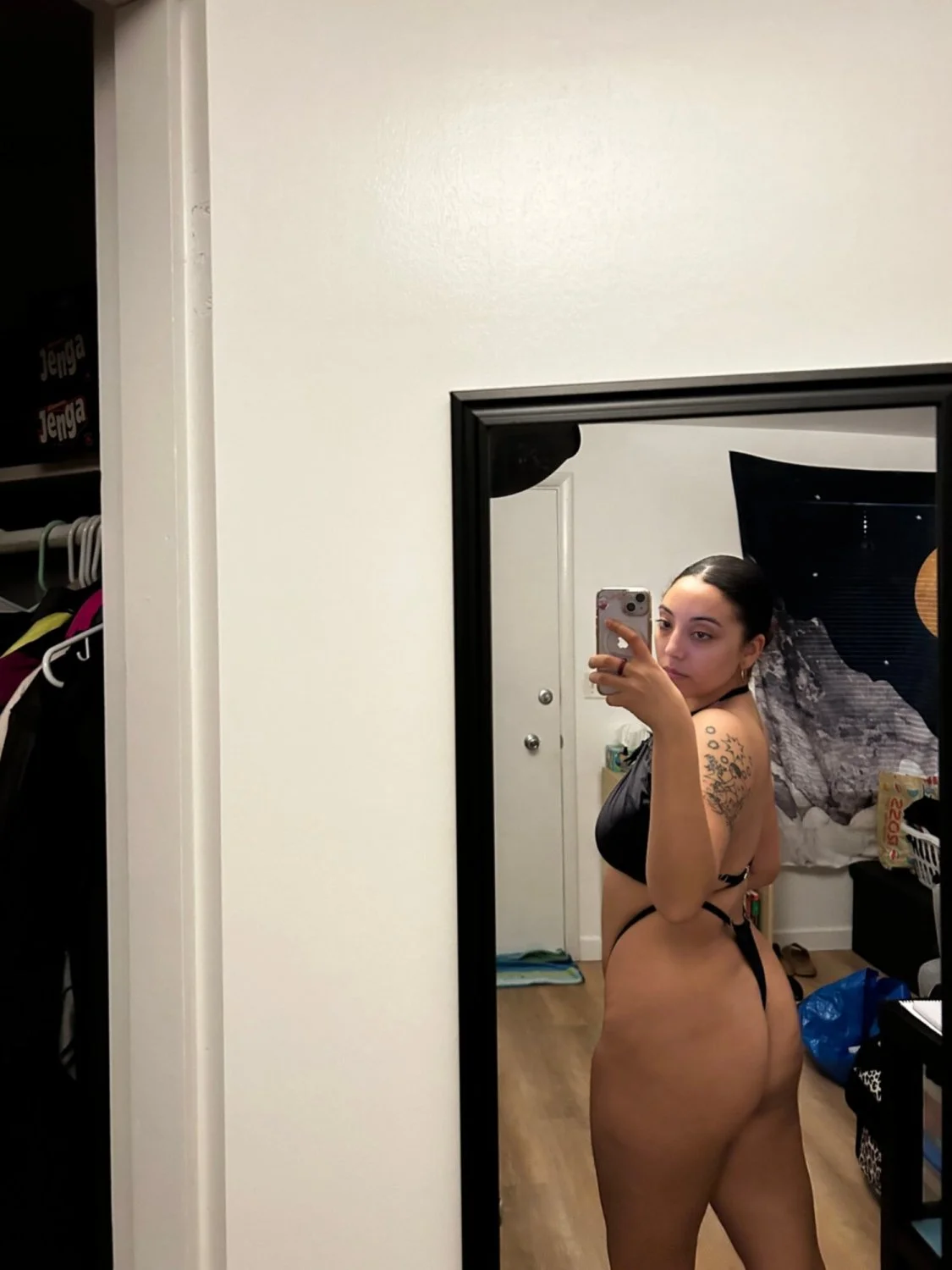 Sydney Becomes A Webslut image 5