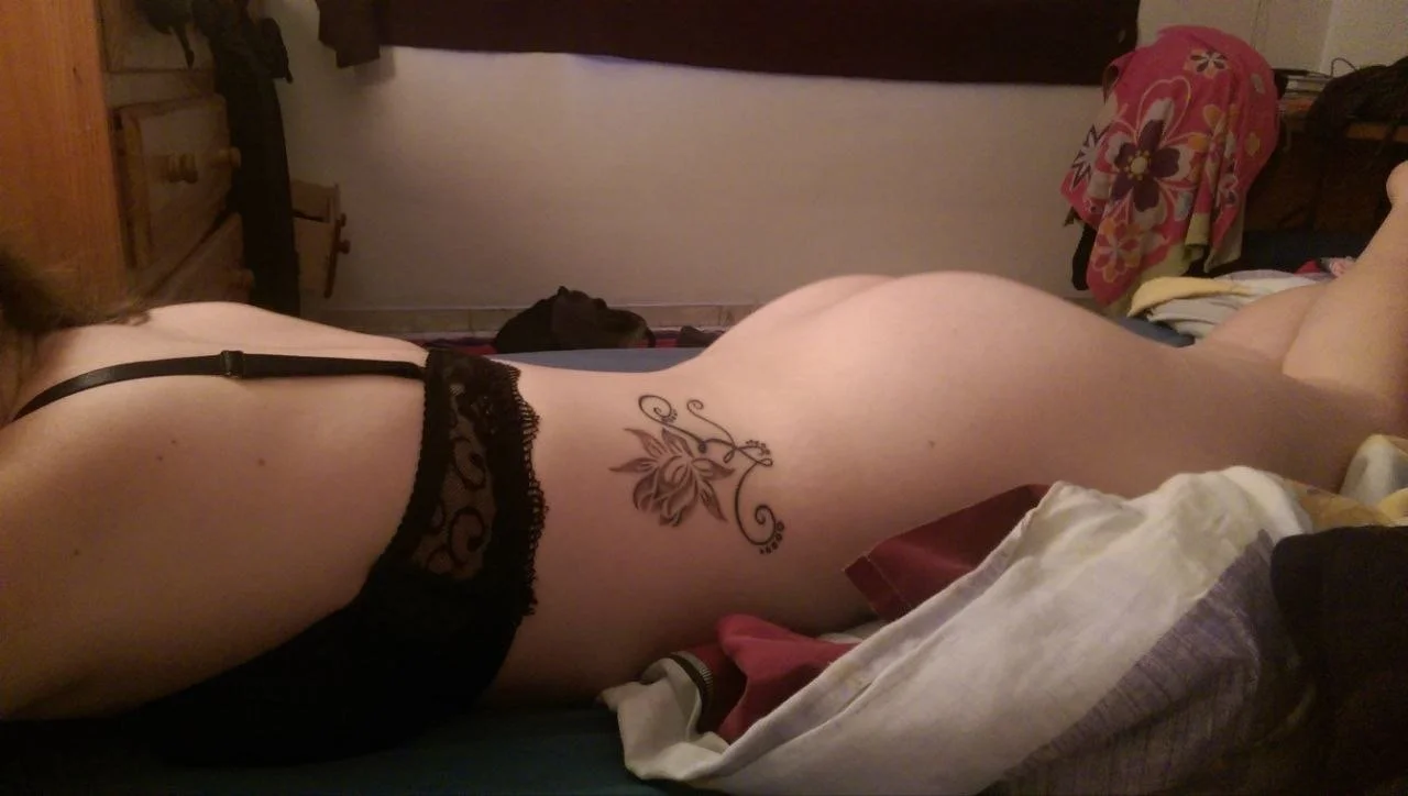 Webslut-French Sluttoy-Manon-Lost image 11