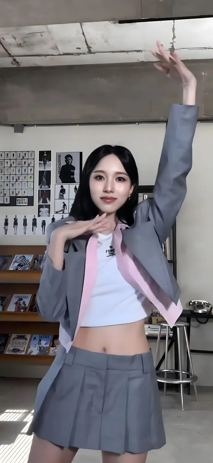 Mina (Twice) Pictures 1 📷 image 44
