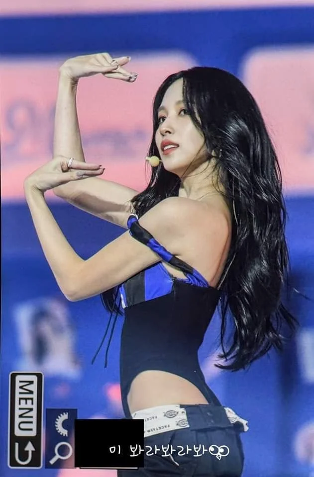 Mina (Twice) Pictures 1 📷 image 50
