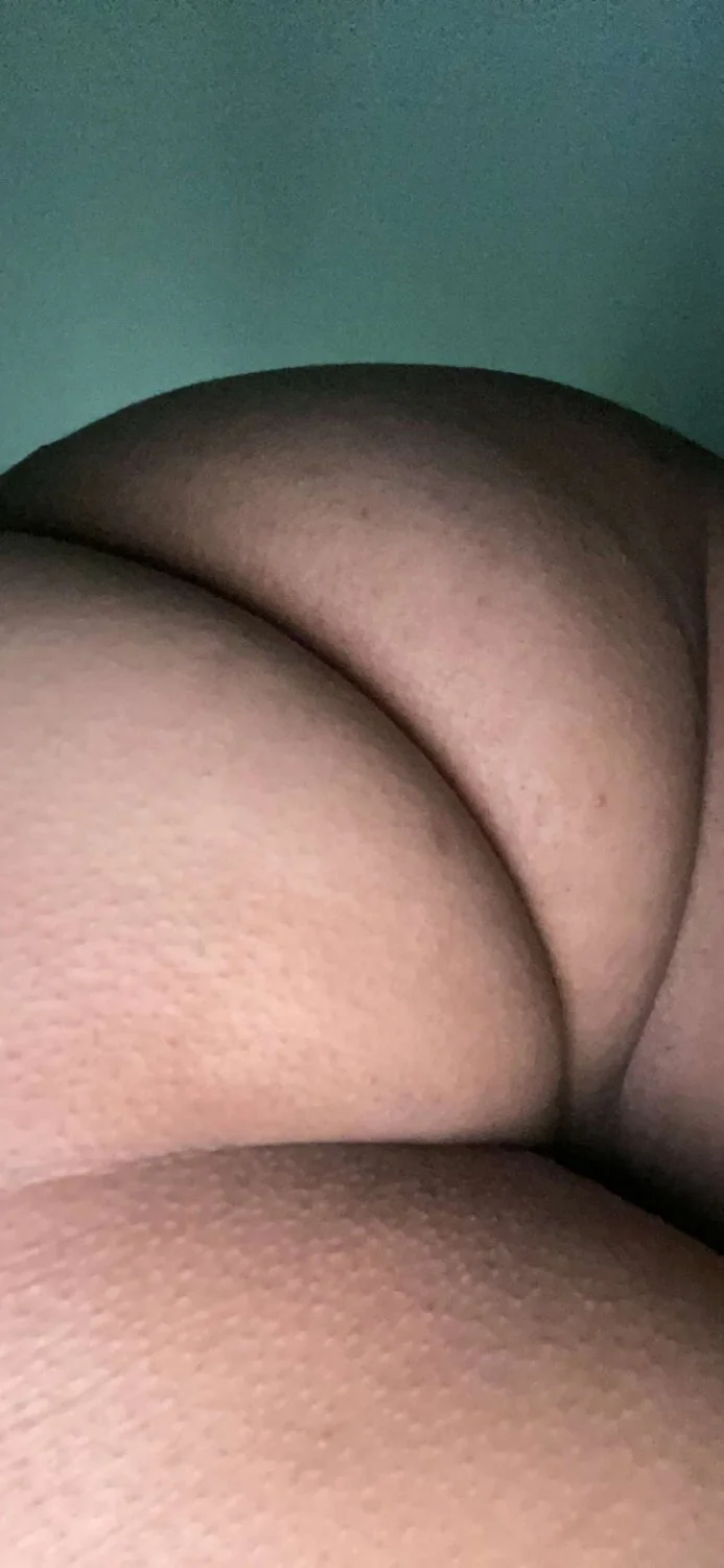 Big booty val aka Munchkin😉🍑🙌 image 10