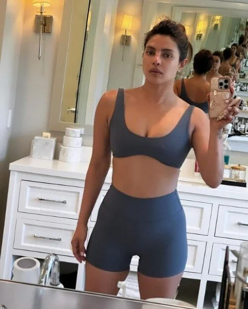 Priyanka Chopra image 25
