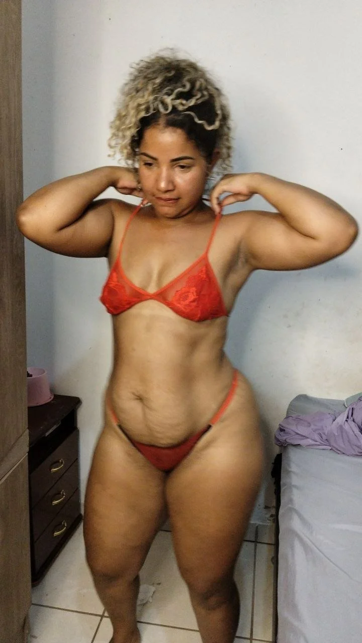 Essa e gostosa elizene silva main image