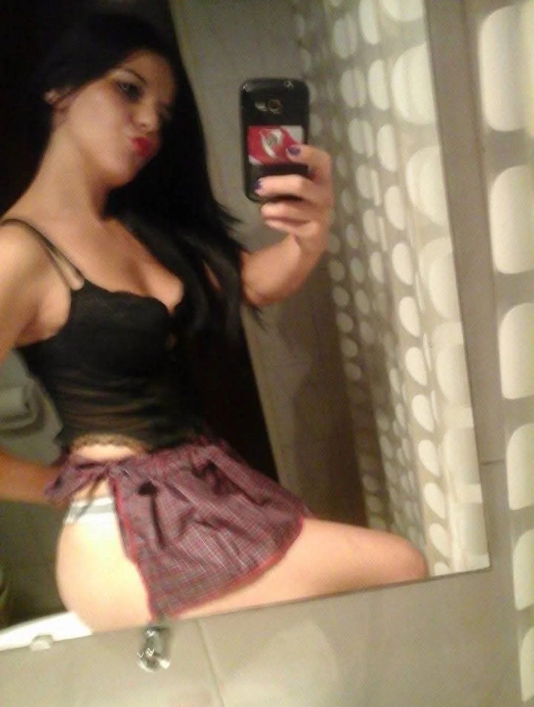 Madre muy putita. image 11