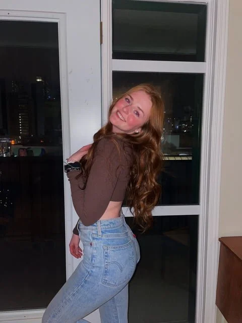 Ontario slut Caitlyn lost in IRL game image 9