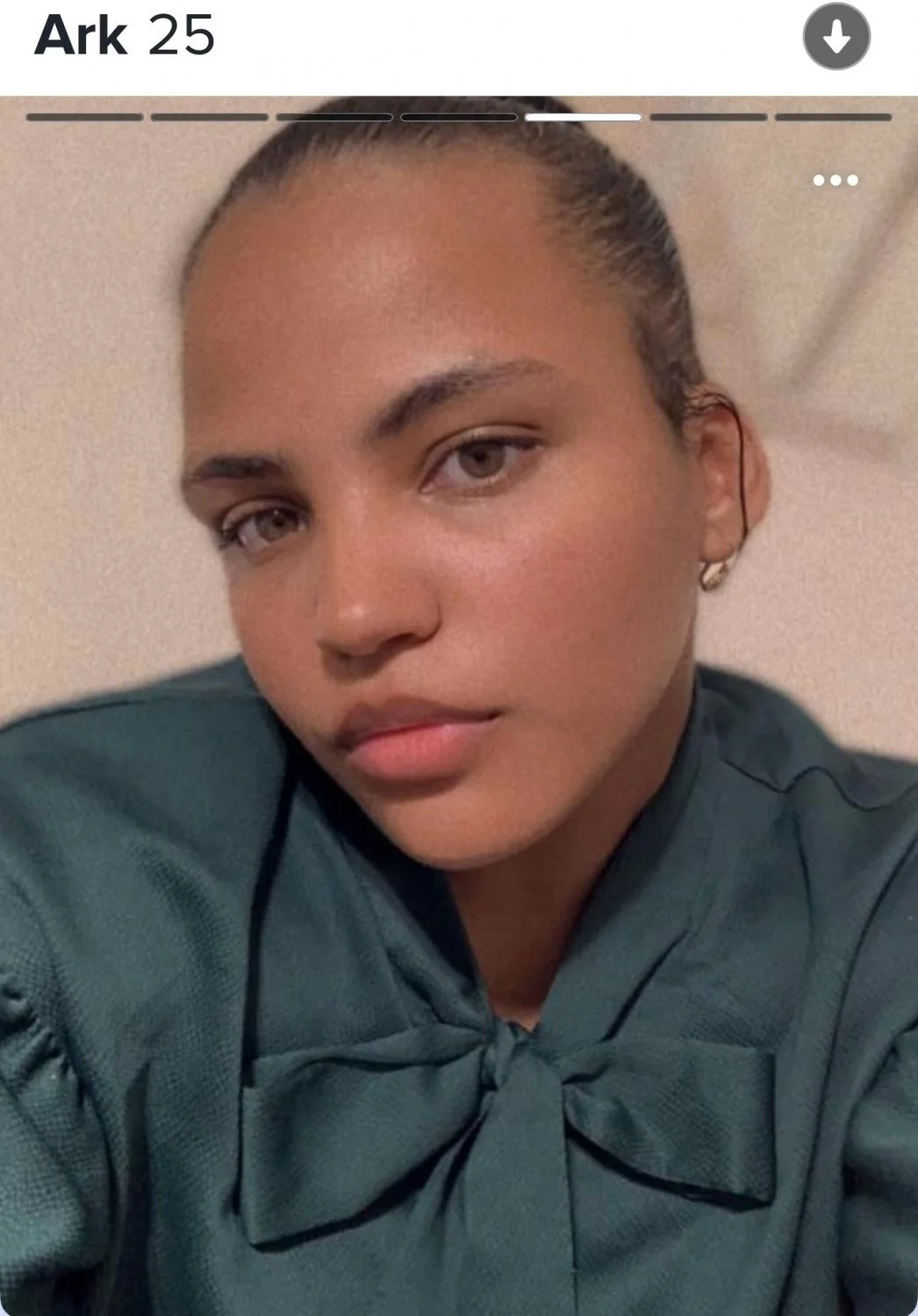 Green Eyes 🇦🇴 image 2