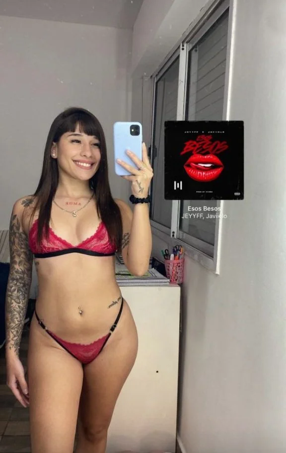 Hermosa trola argentina putisima 🔥🔥🤤🤤 aporte main image