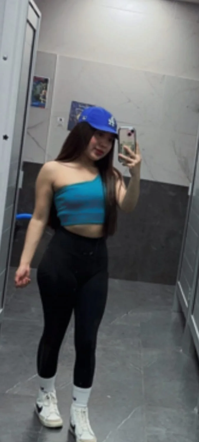 chica putita y hermosa sexy image 31
