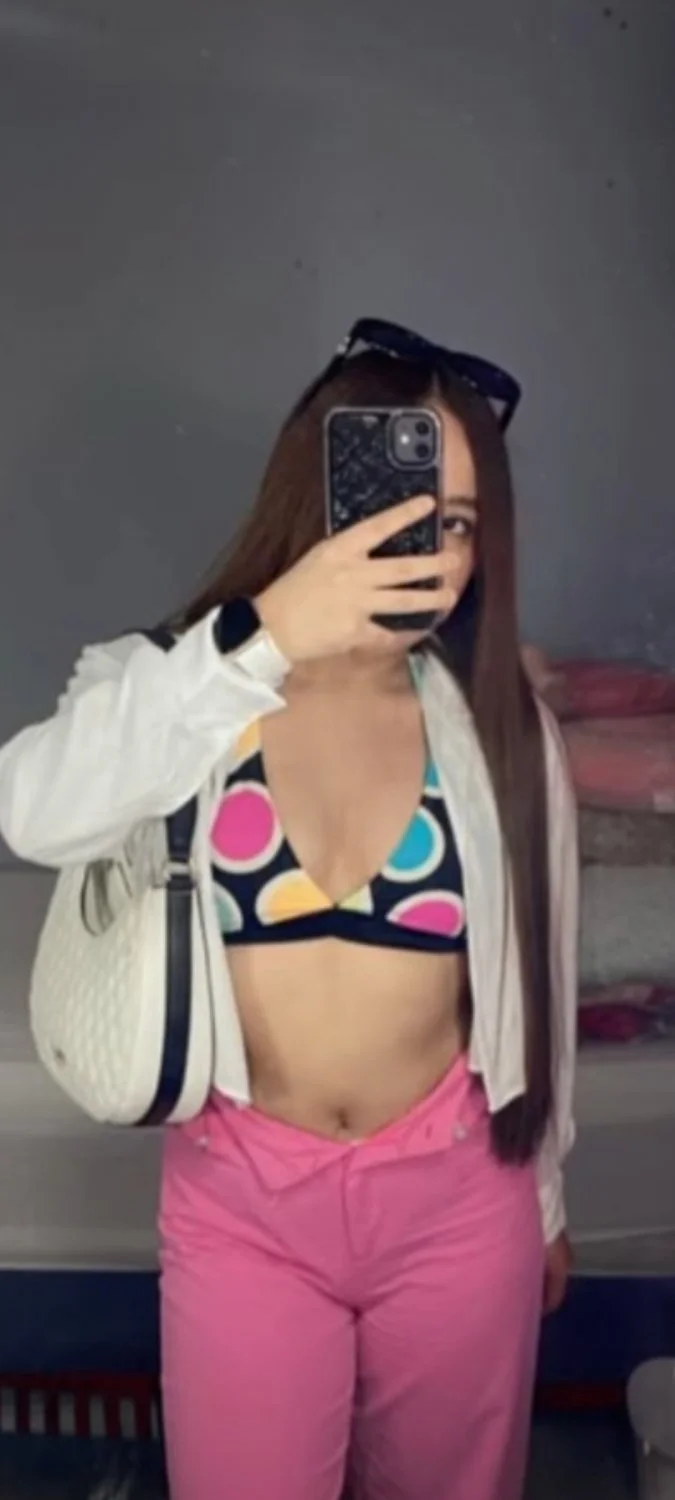 chica putita y hermosa sexy image 34