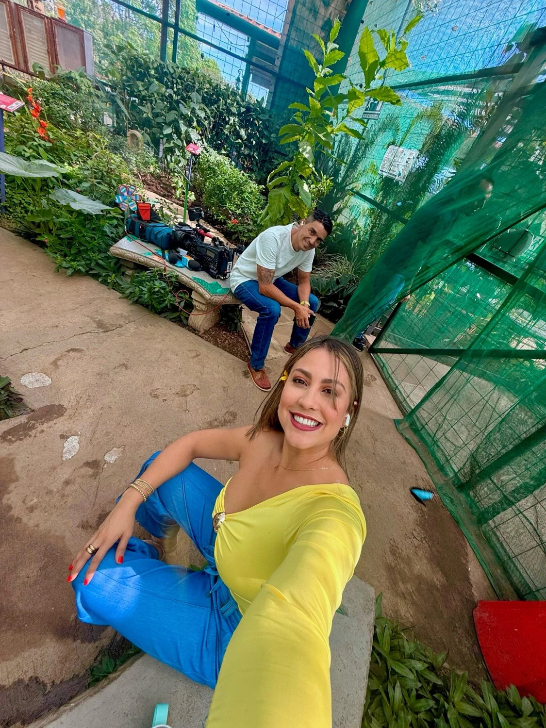 Costa Rica Thais MILF image 31