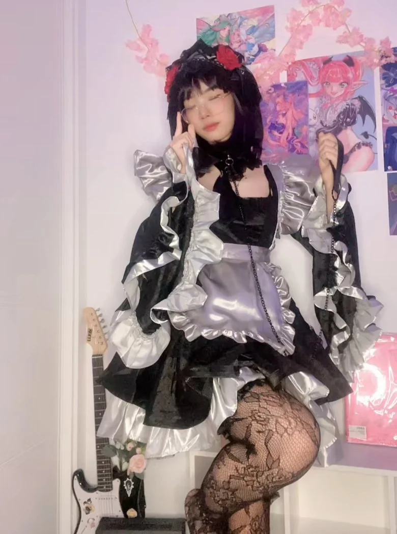 La cosplayer cattie image 1