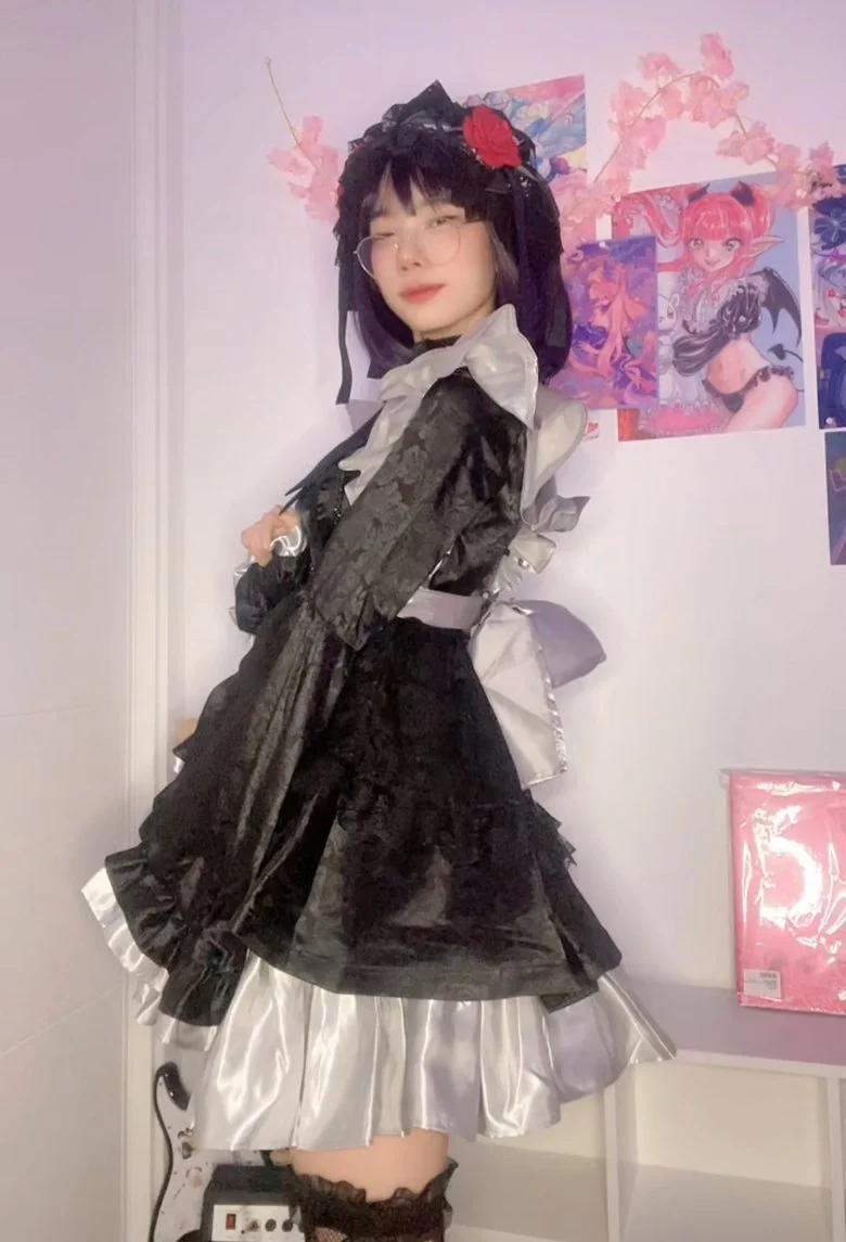 La cosplayer cattie image 2