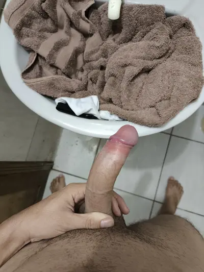 Avaliem e dêem nota para a minha rola cover image