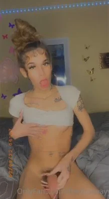 TS TheBratWayy image 8