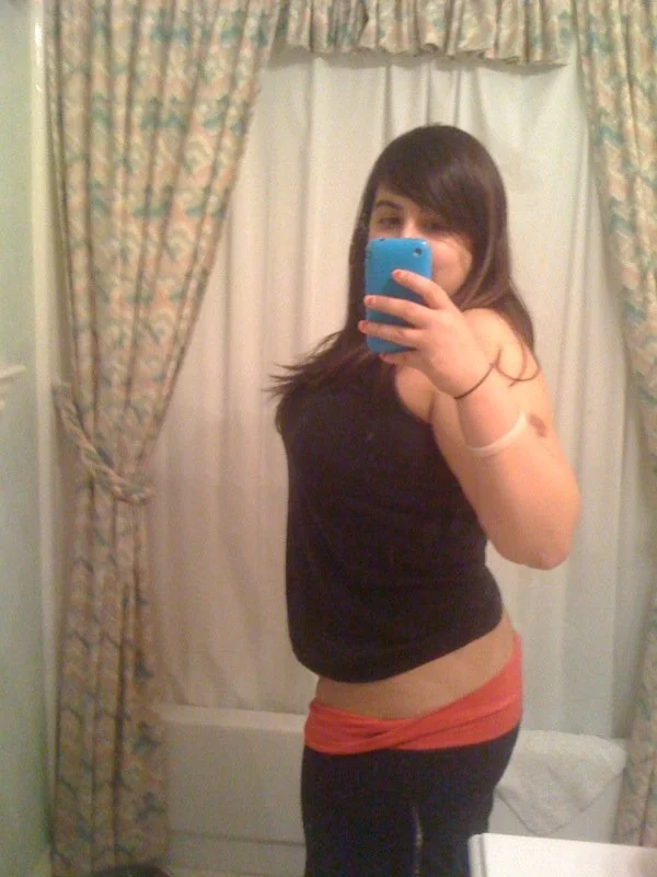 Courtney image 24