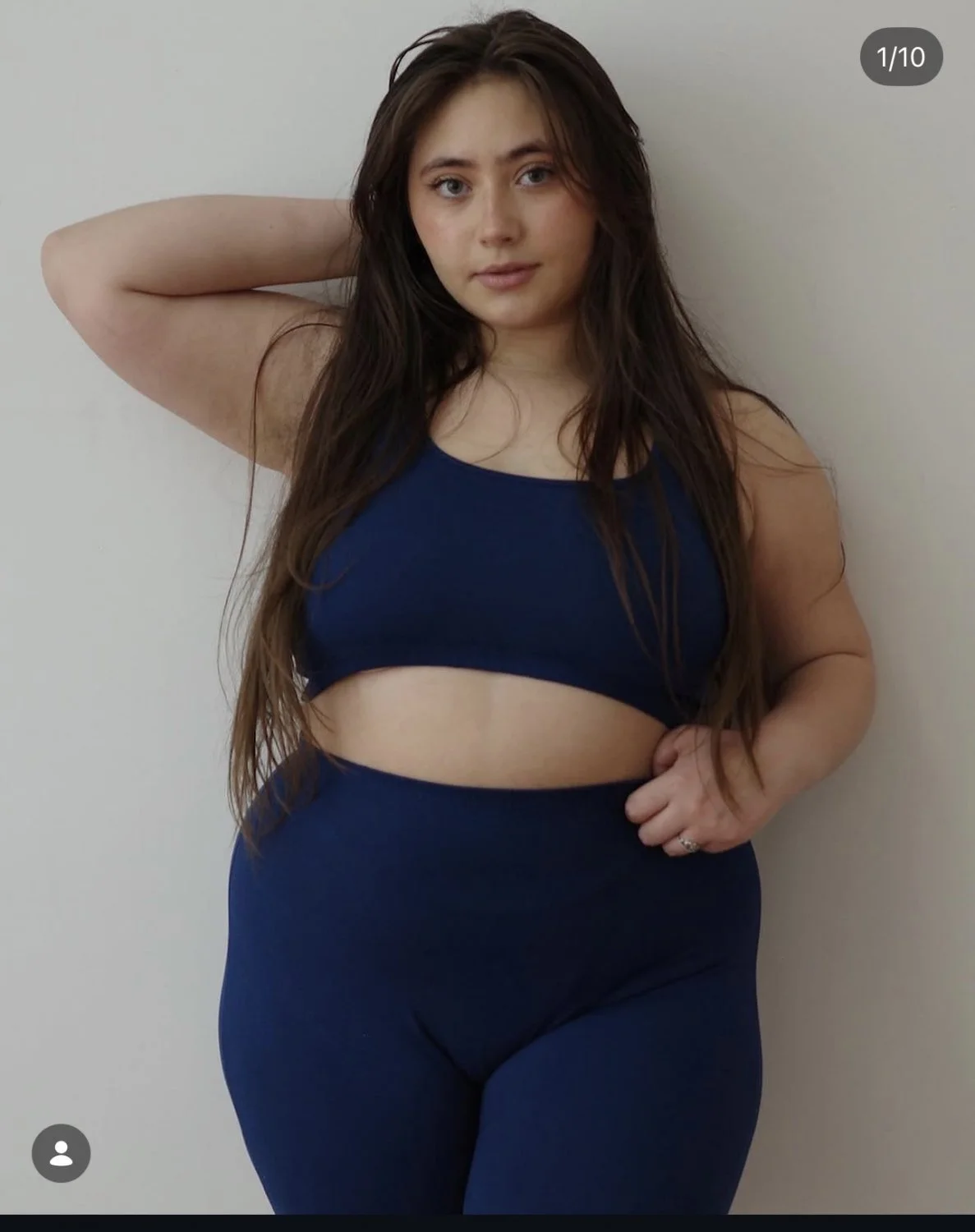 Former fat girl Gwen flaunts her new body image 6