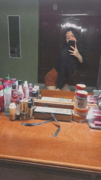 Grabó a mi novia en llamada cover image