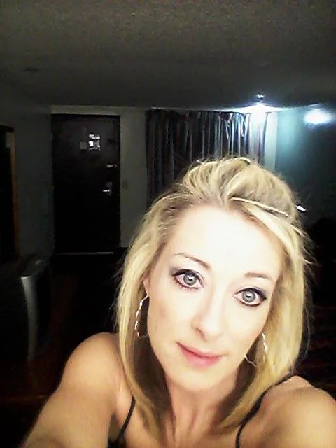 40 yr wife exposed image 12