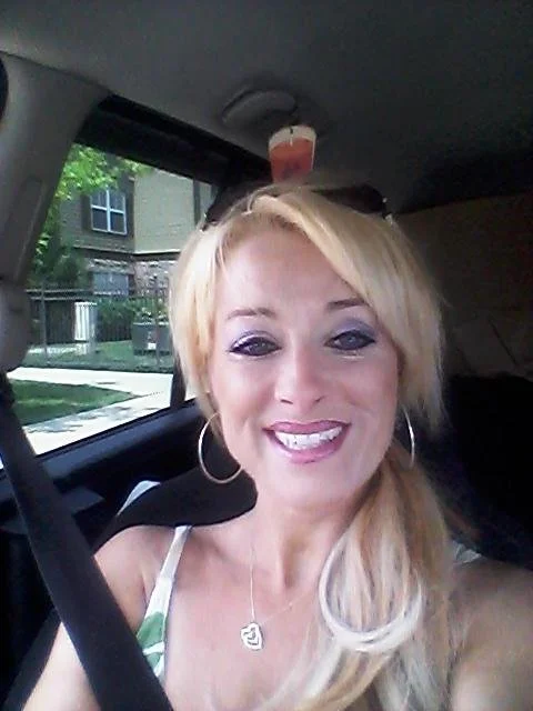 40 yr wife exposed image 4