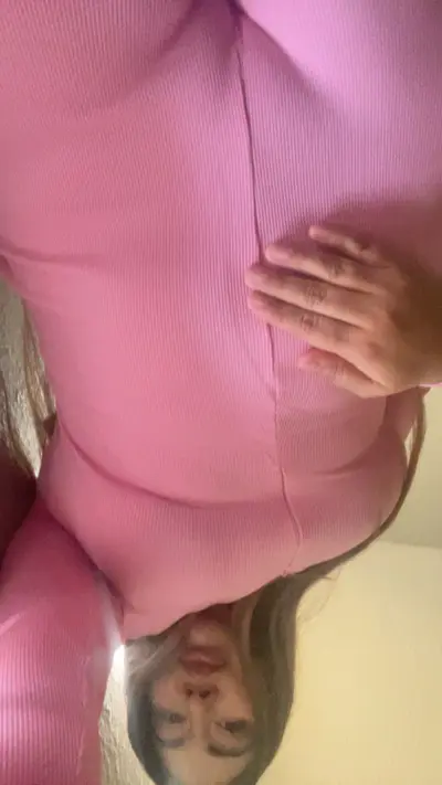 Latina cover image