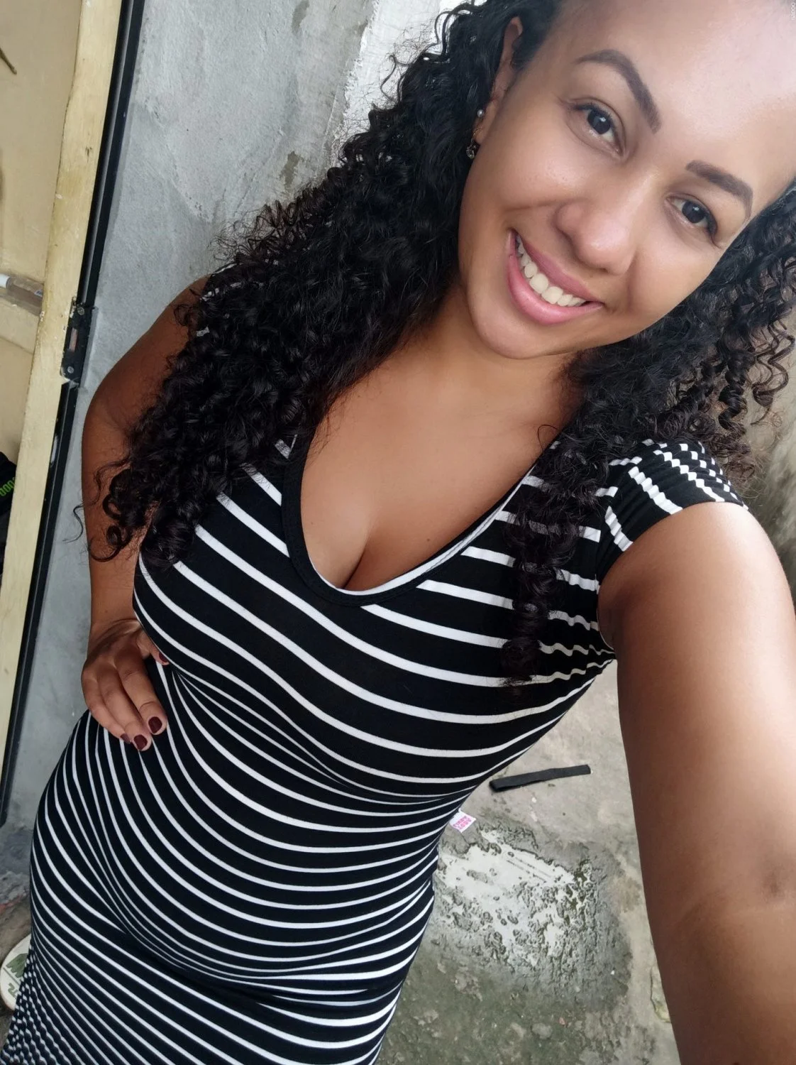 Morena da bunda grande image 3