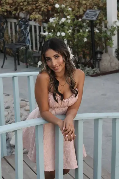 My friend Makayla leaks (559) (barely legal teen) cover image