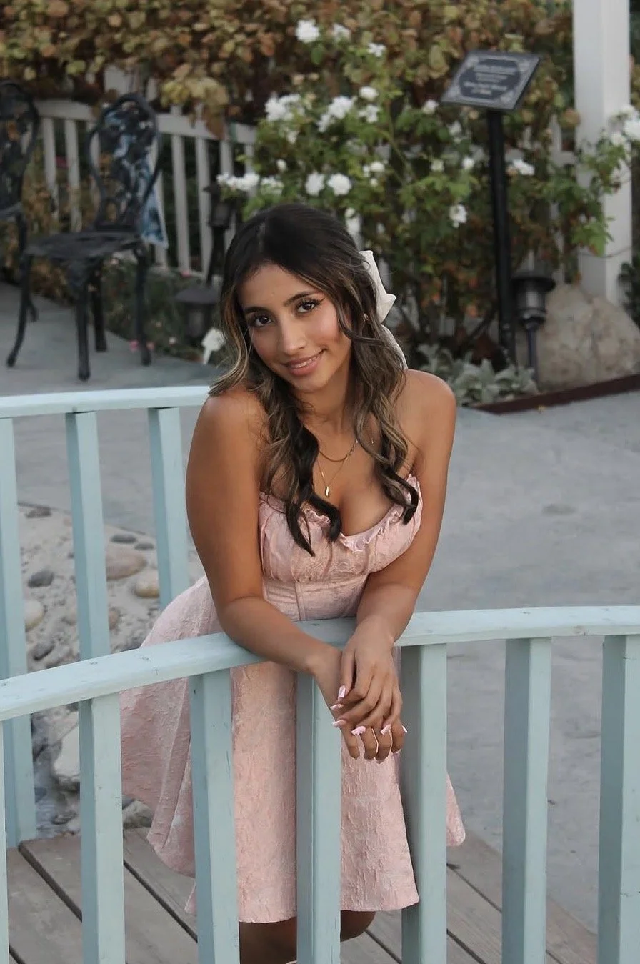 My friend Makayla leaks (559) (barely legal teen) main image