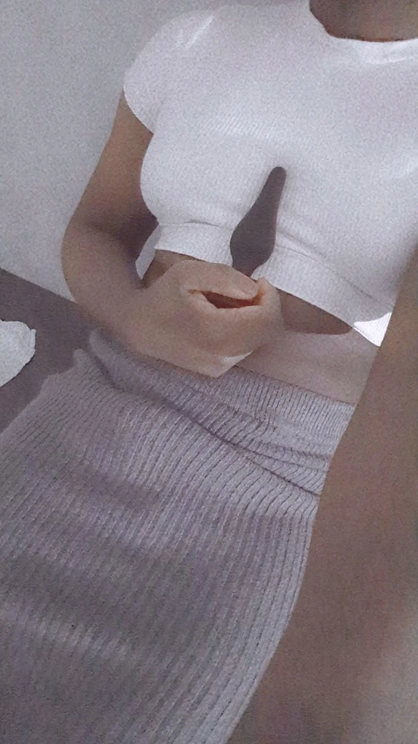 🦎 Horny Femboy tease with buttplug image 5