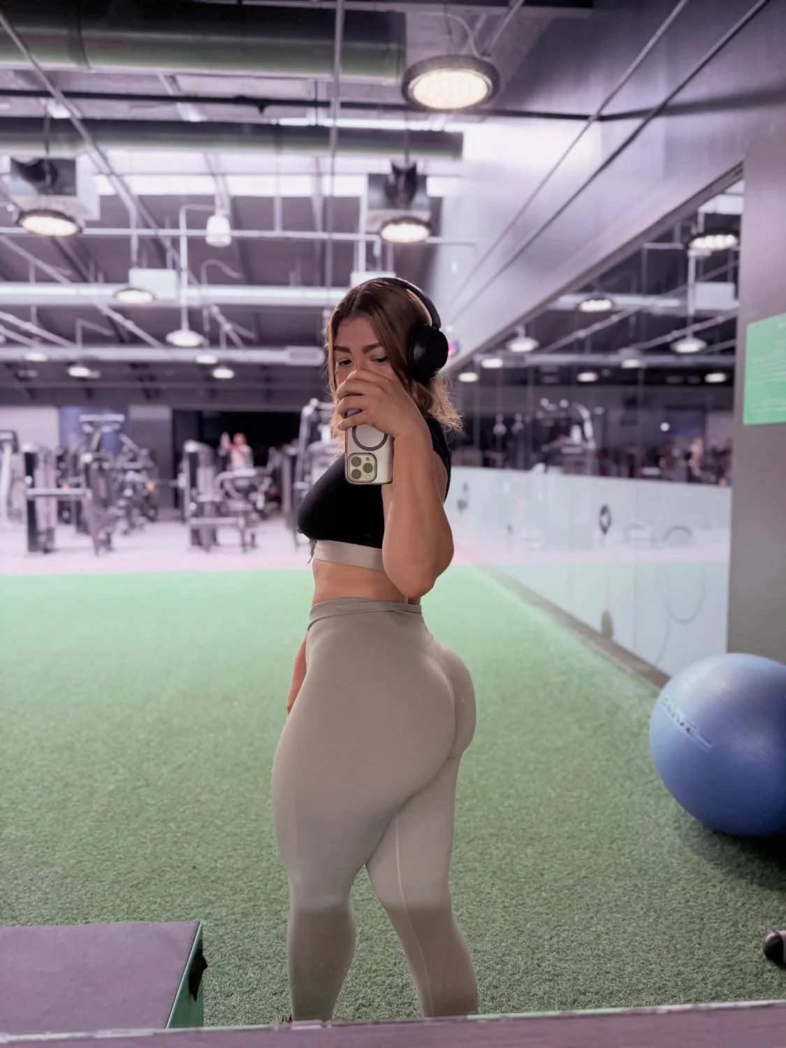 Gym Time🔥🍑💪🏼 image 20