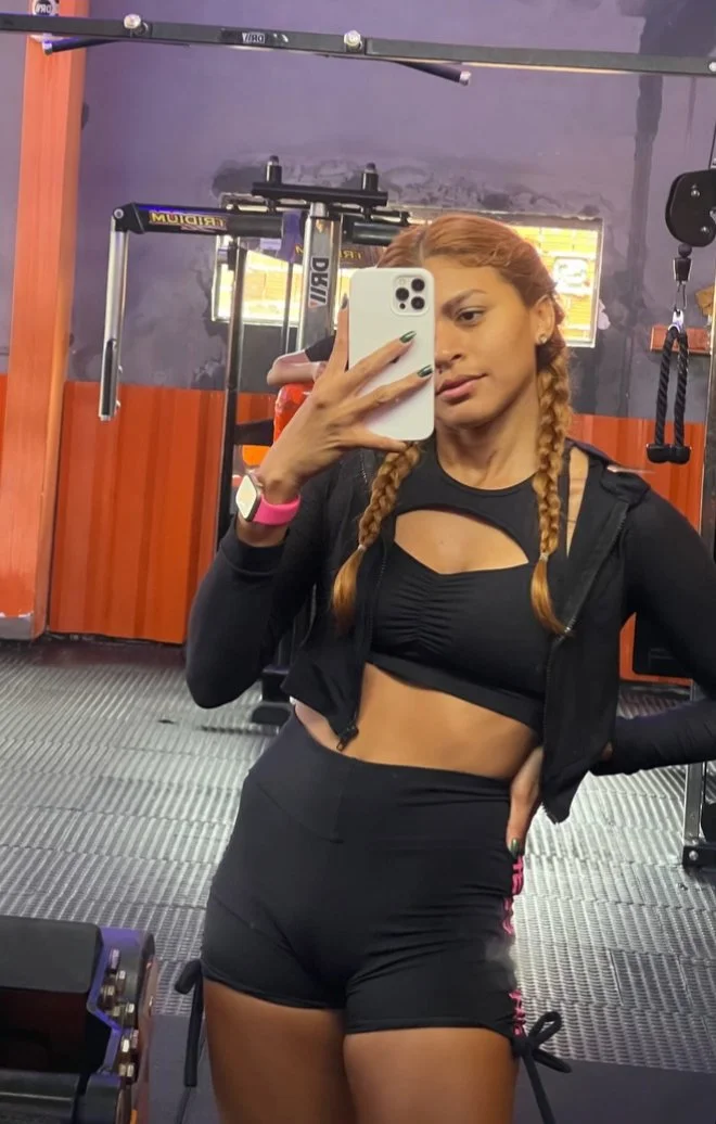 Nayane novinha gostosa demais image 6