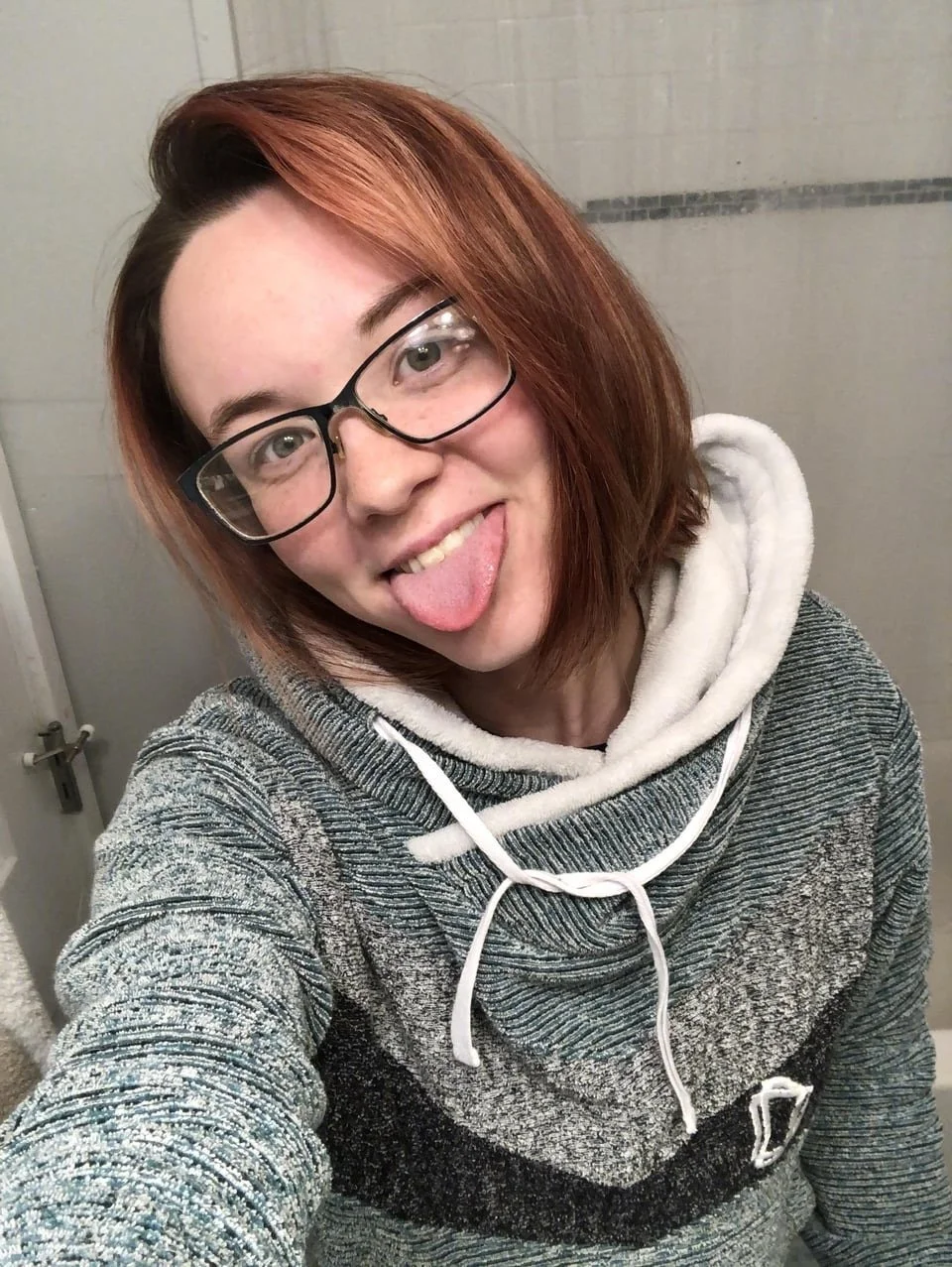 Petite college girl shares her nudes image 10