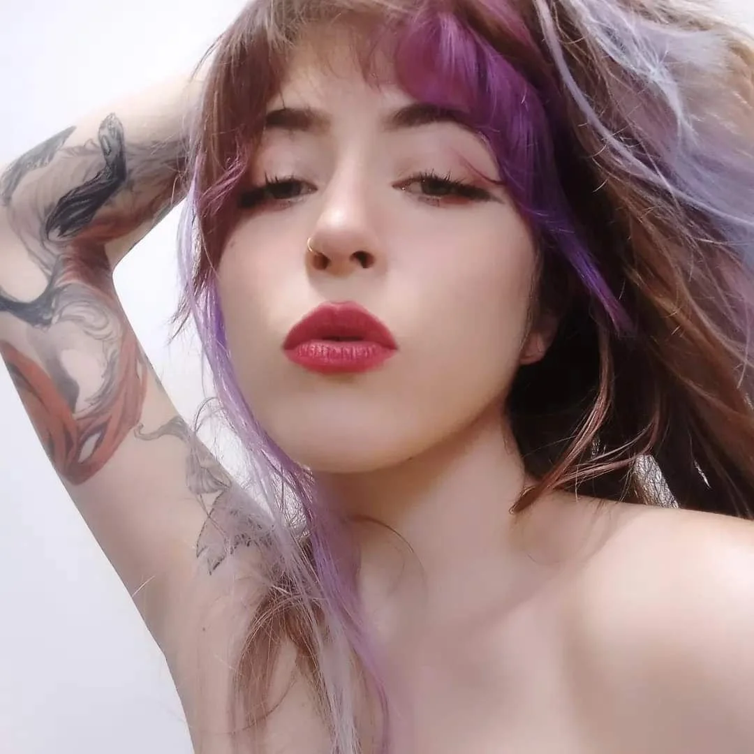 Rica putita aporte de mejor amigo image 5