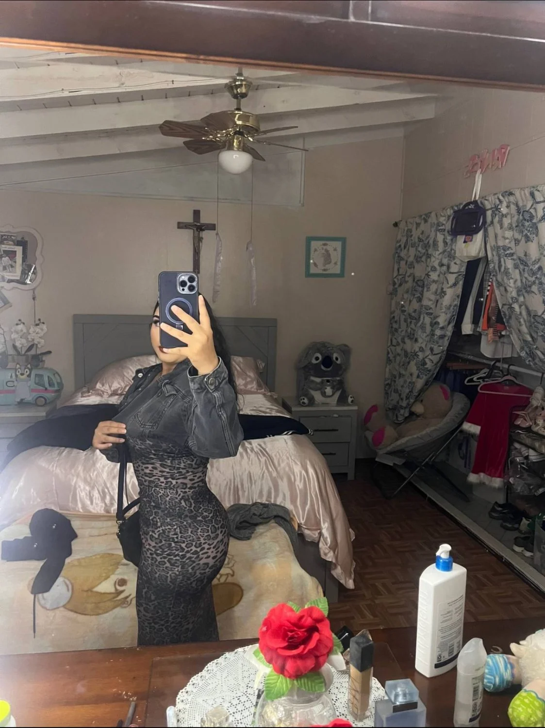 thictok baddie image 3