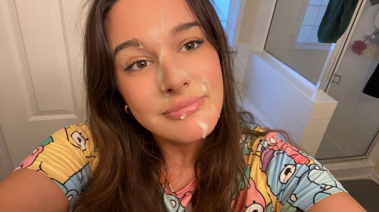 Am I pretty daddy? main image