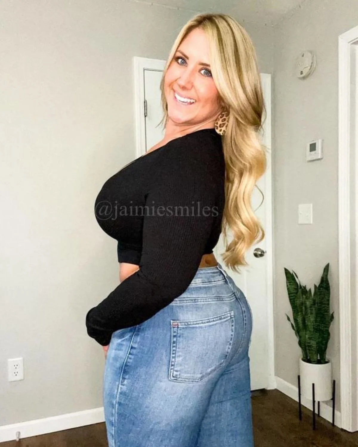 Pretty PAWG image 19