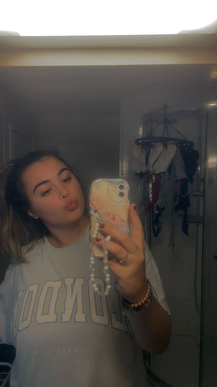 Bath slut gf Lily from the UK image 20