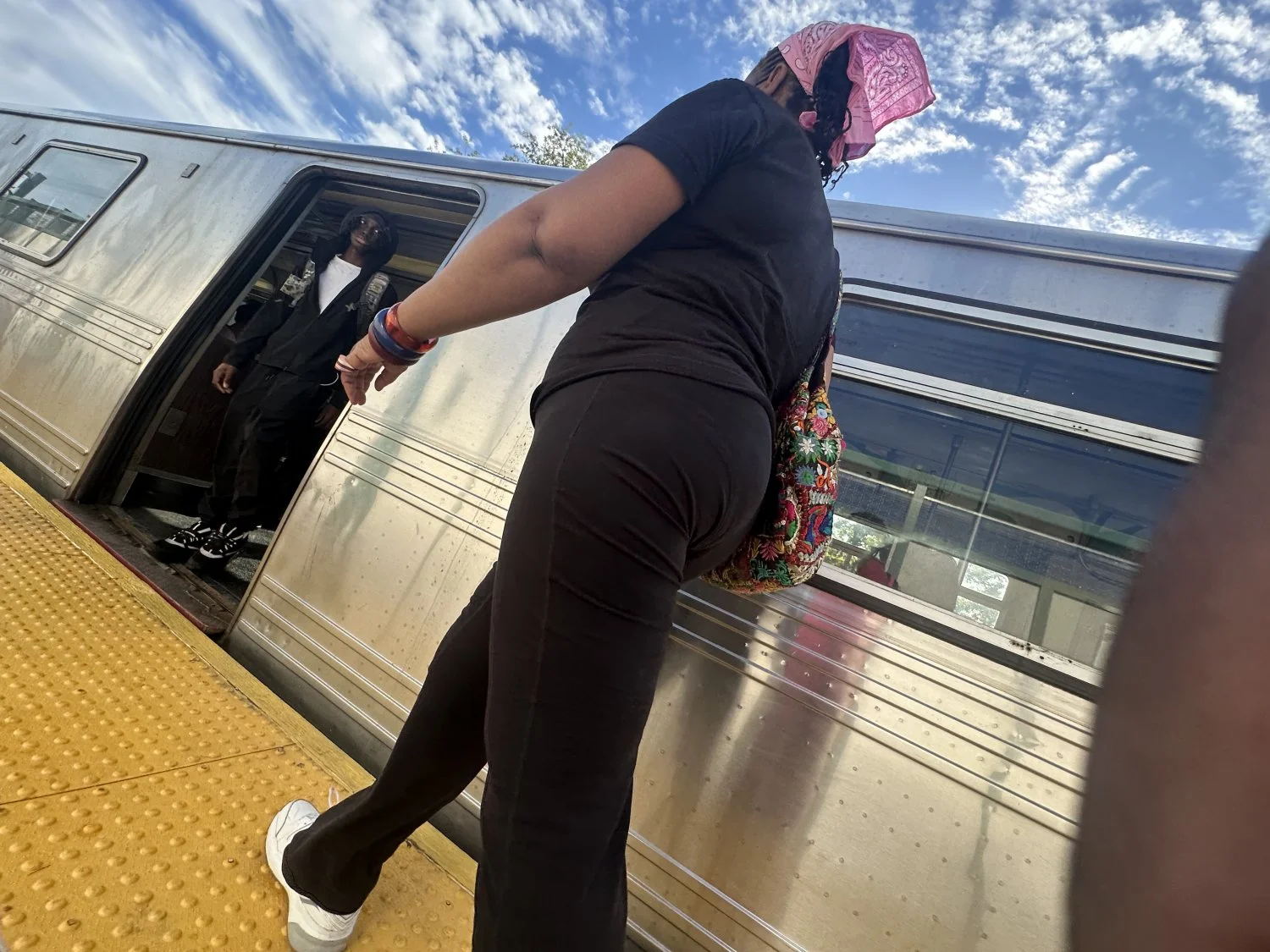 thick nigga gilf perved on main image