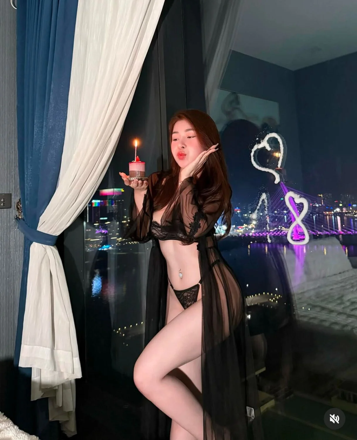 Gái gọi Nguyễn Hoàng Phương Dung nude sexy leaked image 29